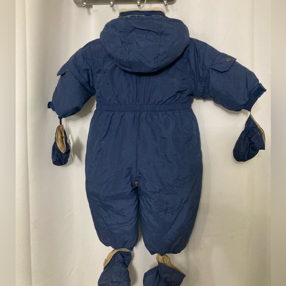 Baby OSHKOSH Hooded Snowsuit Size 18M NWT - Picture 3 of 8